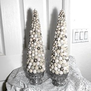 🎄 2 Christmas Trees🎄